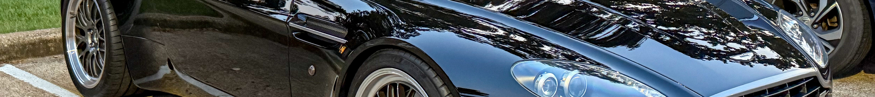 Aston Martin V8 Vantage