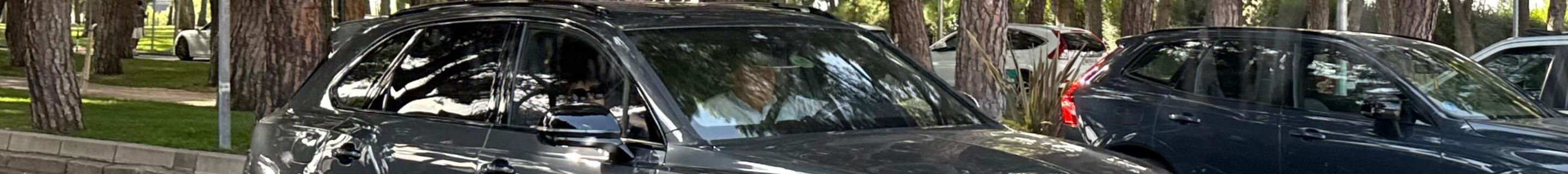 Bentley Bentayga V8 S 2024