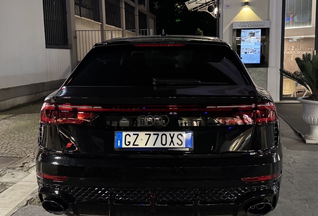 Audi RS Q8 2024