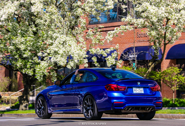 BMW M4 F82 CS