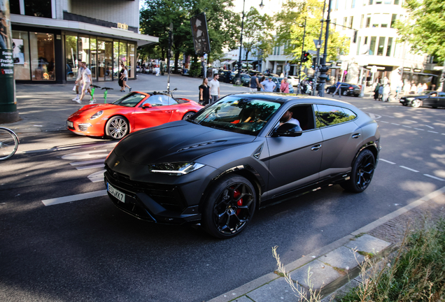 Lamborghini Urus S