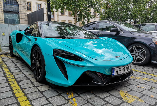 McLaren Artura Spider