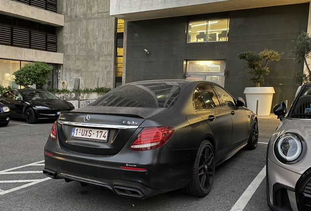 Mercedes-AMG E 63 S W213