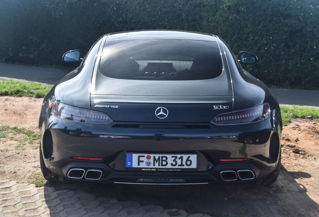 Mercedes-AMG GT C C190 2019