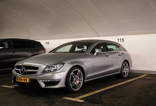 Mercedes-Benz CLS 63 AMG X218 Shooting Brake
