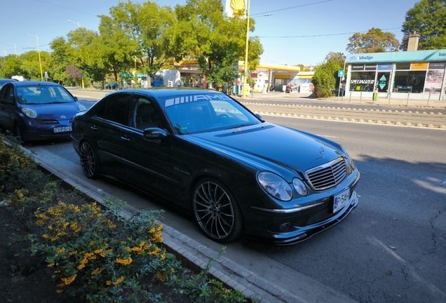 Mercedes-Benz E 55 AMG