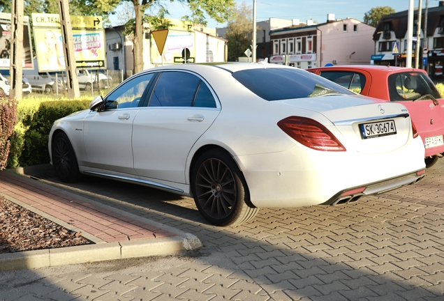 Mercedes-Benz S 63 AMG V222