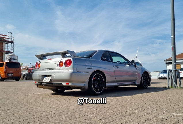 Nissan Skyline R34