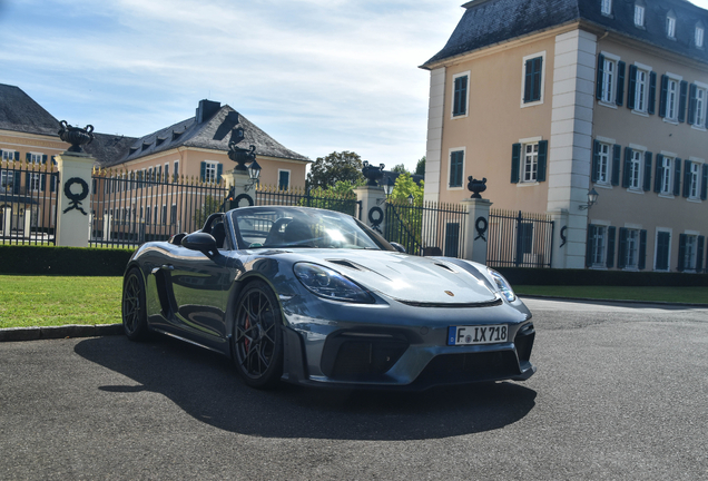 Porsche 718 Spyder RS