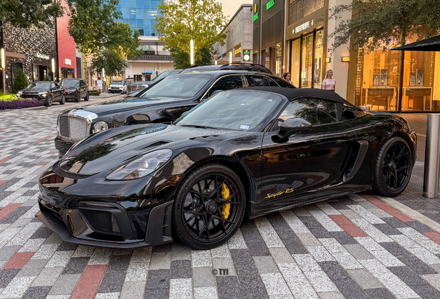 Porsche 718 Spyder RS Weissach Package