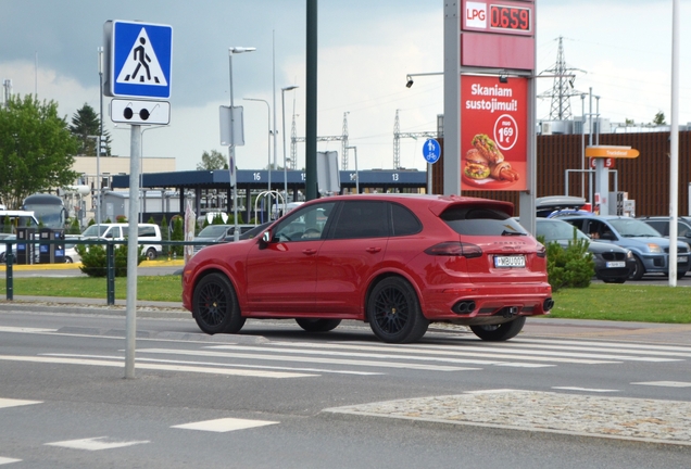 Porsche 958 Cayenne GTS MkII