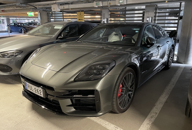 Porsche 972 Panamera Turbo E-Hybrid