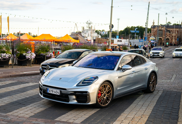 Porsche 972 Panamera Turbo E-Hybrid
