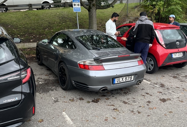 Porsche 996 Turbo