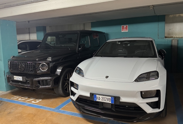 Porsche Macan EV Turbo