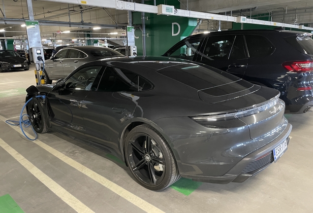 Porsche Taycan Turbo MkI