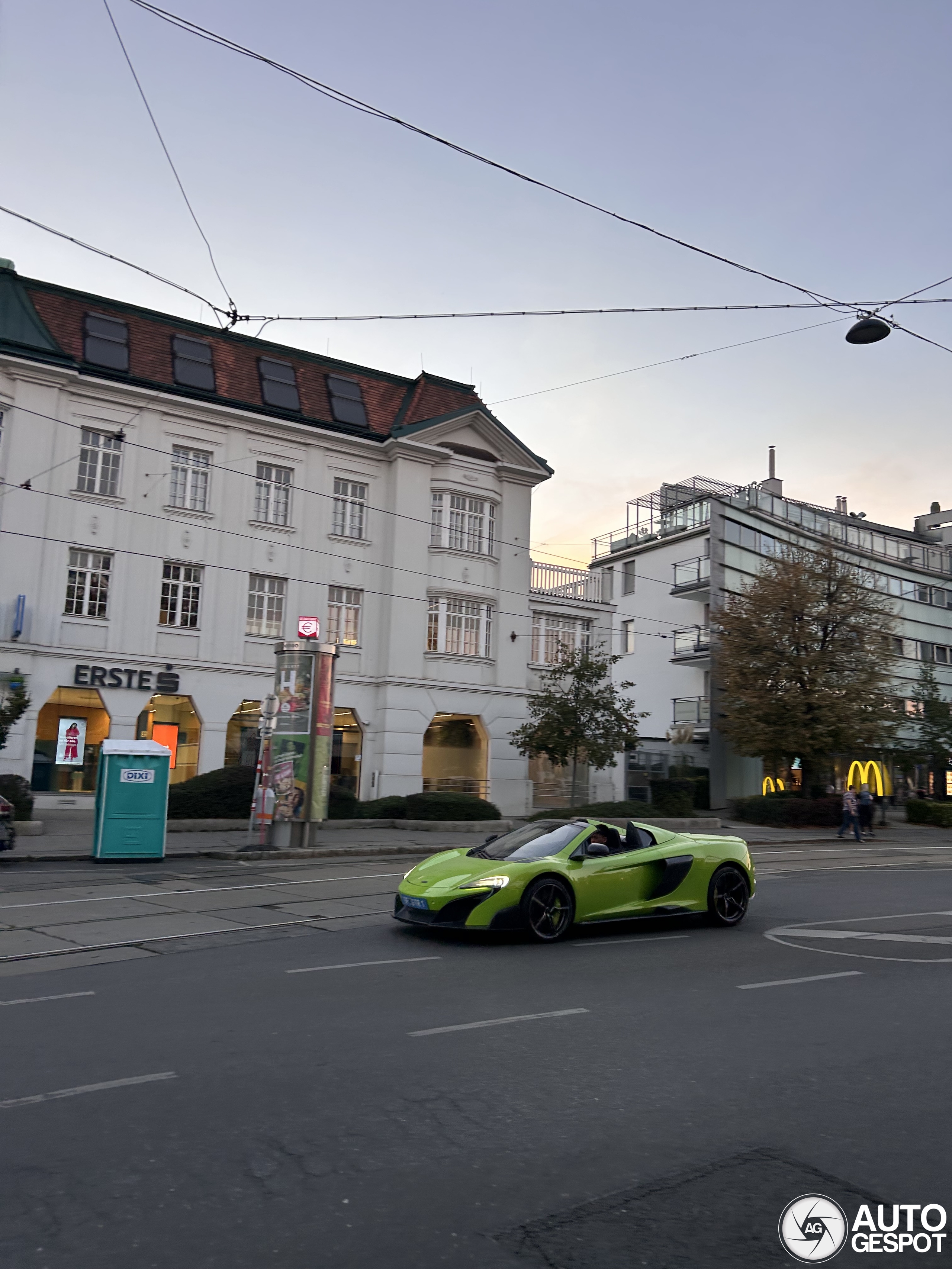 McLaren 675LT Spider