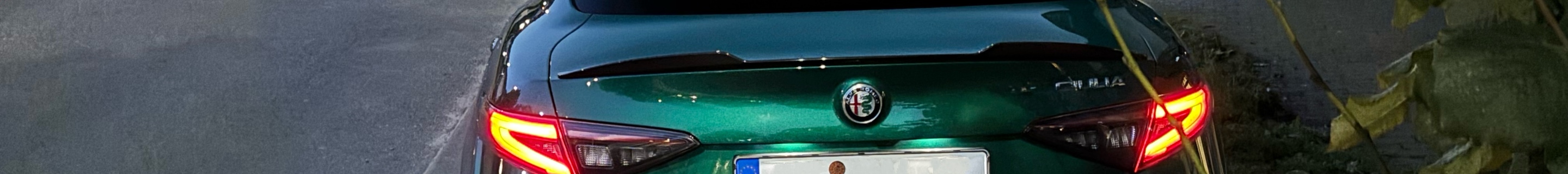 Alfa Romeo Giulia Quadrifoglio 2023