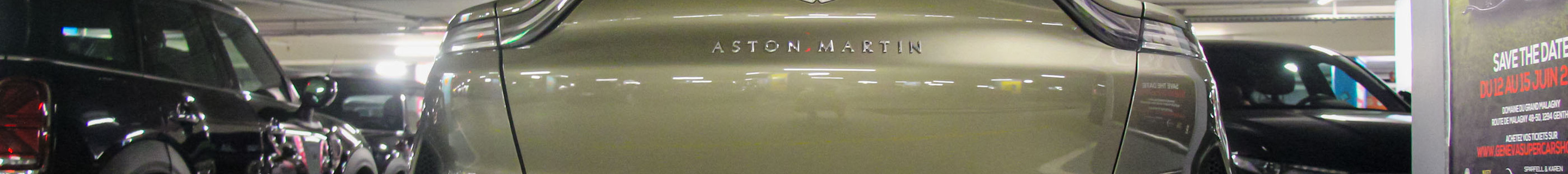 Aston Martin DBX707