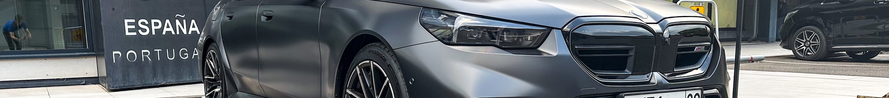 BMW M5 G90