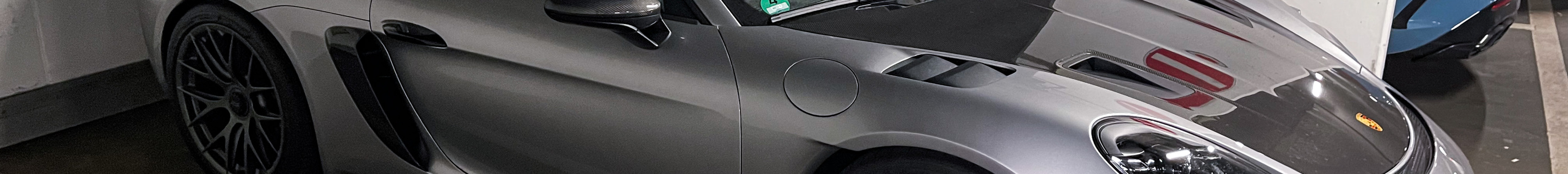 Porsche 718 Spyder RS Weissach Package