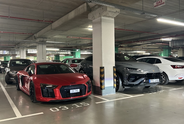 Audi R8 V10 Plus 2015