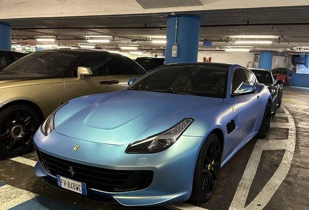 Ferrari GTC4Lusso