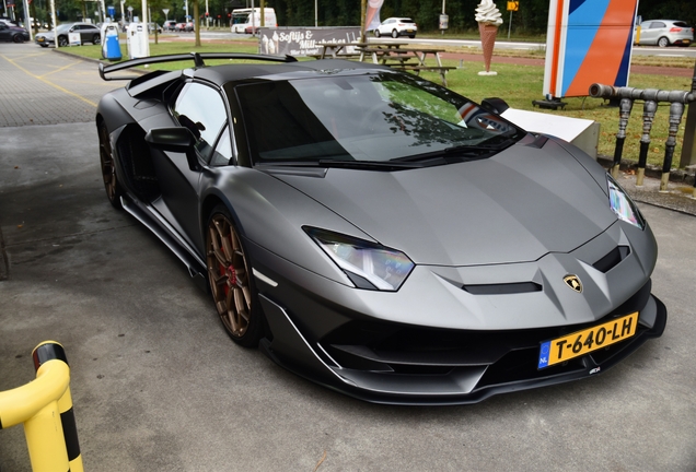 Lamborghini Aventador LP770-4 SVJ Roadster