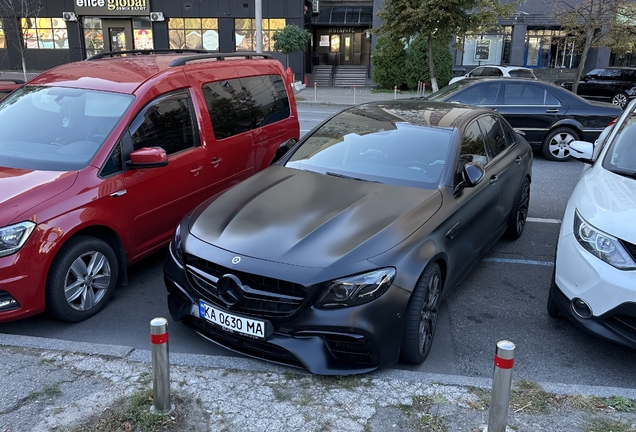 Mercedes-AMG E 63 S W213 Edition 1