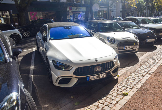 Mercedes-AMG GT 63 S X290