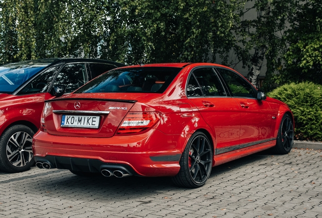 Mercedes-Benz C 63 AMG Edition 507