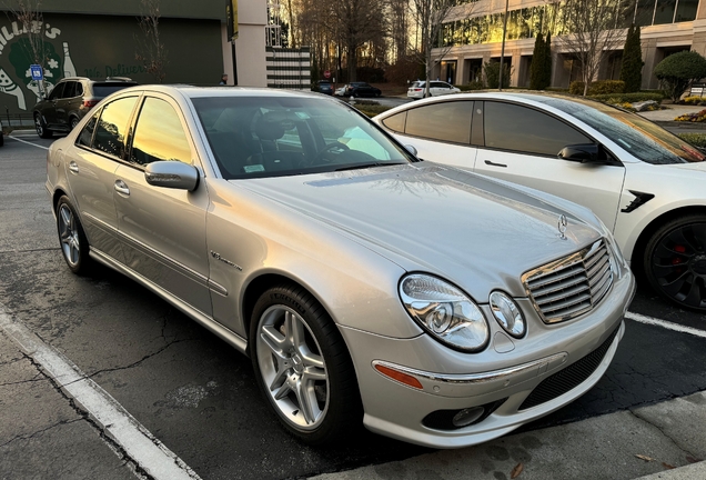 Mercedes-Benz E 55 AMG