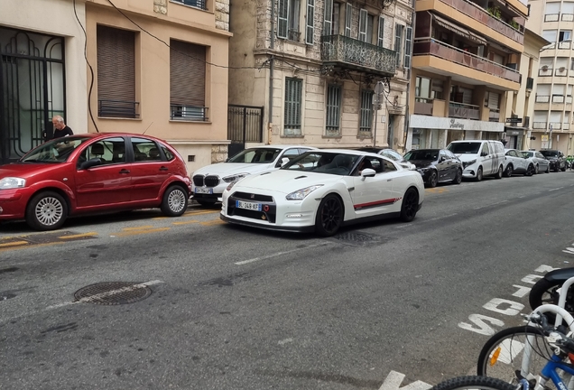 Nissan GT-R 2013