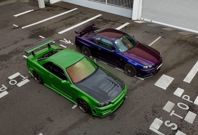 Nissan Skyline R34 GT-R V-Spec Midnight Purple Pearl II Special Color Limited Edition
