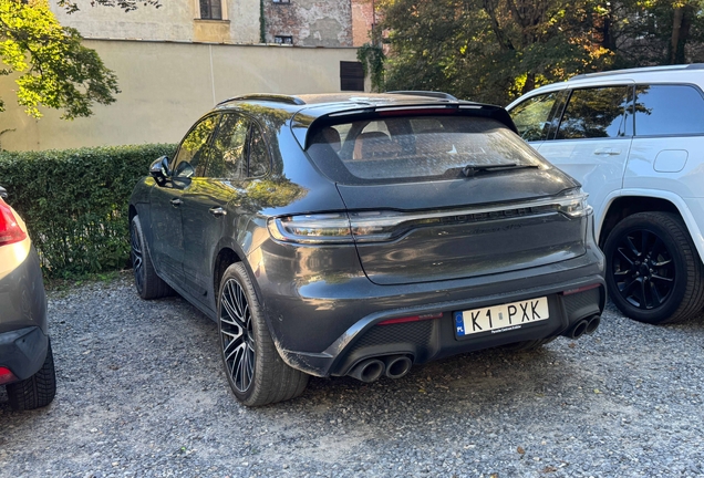 Porsche 95B Macan GTS MkIII