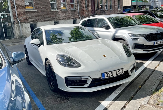 Porsche 971 Panamera GTS MkII