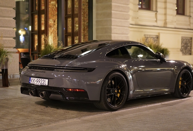 Porsche 992 Carrera 4 GTS MkII