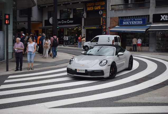Porsche 992 Carrera 4S Cabriolet MkI