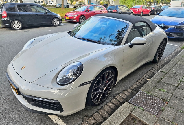 Porsche 992 Carrera 4S Cabriolet MkI