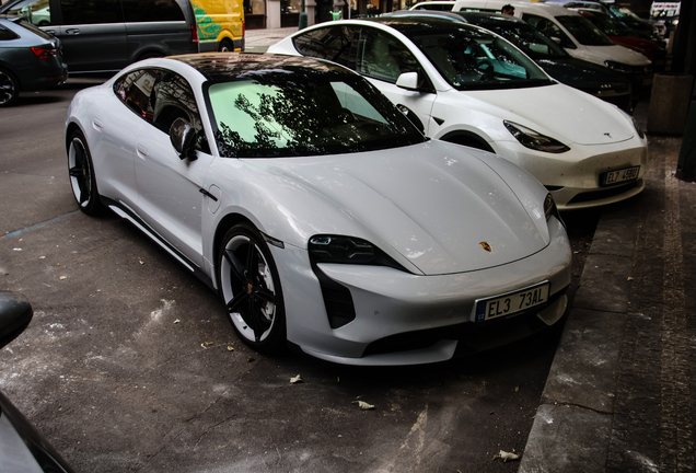 Porsche Taycan Turbo MkI
