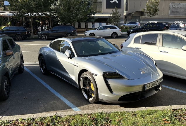 Porsche Taycan Turbo S MkI