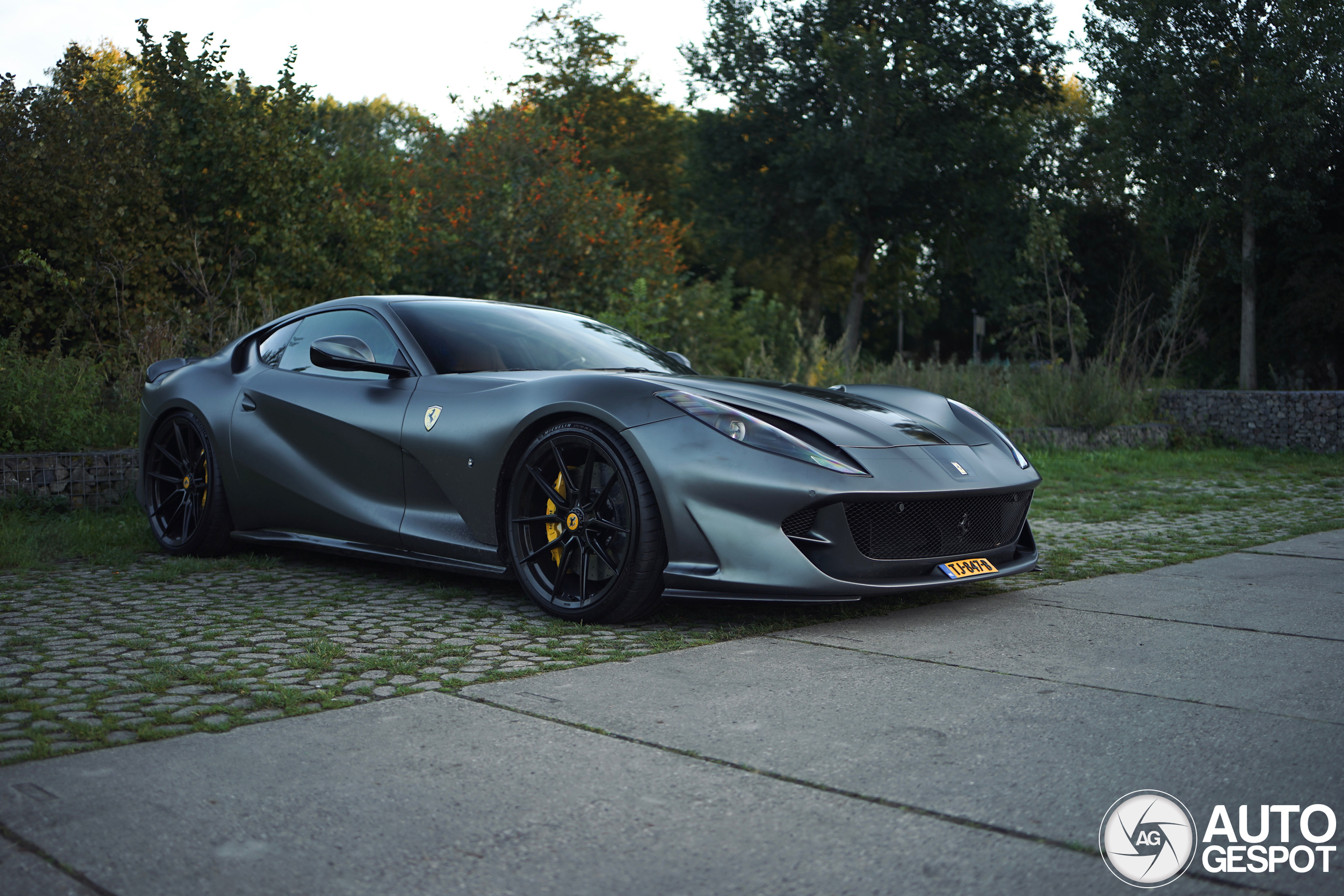 Ferrari 812 Superfast Novitec Rosso
