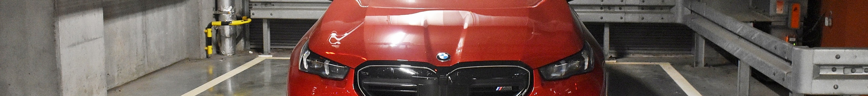 BMW M5 G90