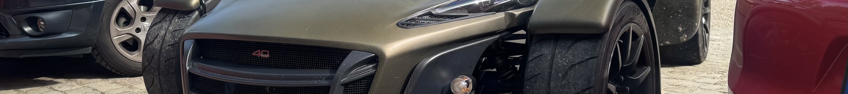 Donkervoort D8 GTO-40