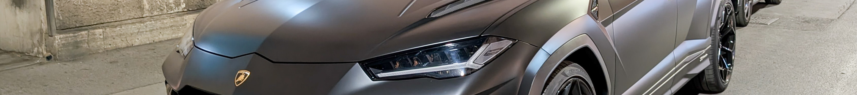 Lamborghini Urus Performante