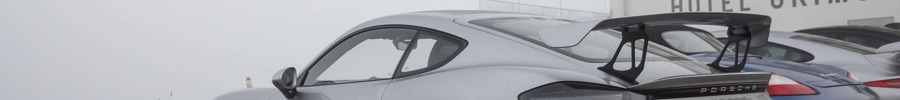 Porsche 718 Cayman GT4