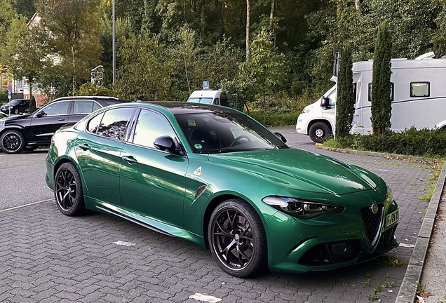 Alfa Romeo Giulia Quadrifoglio 2023