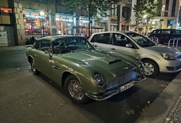 Aston Martin DB6 MKII