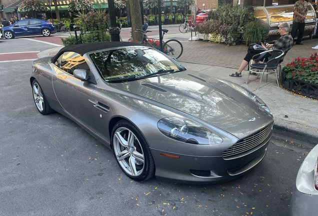 Aston Martin DB9 Volante