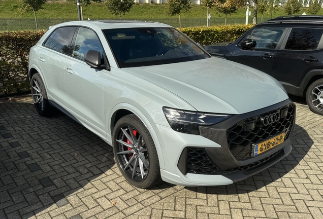 Audi RS Q8 2024